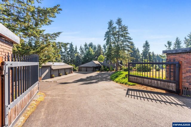 7471 Lofty Lp SE, Salem, OR 97317
