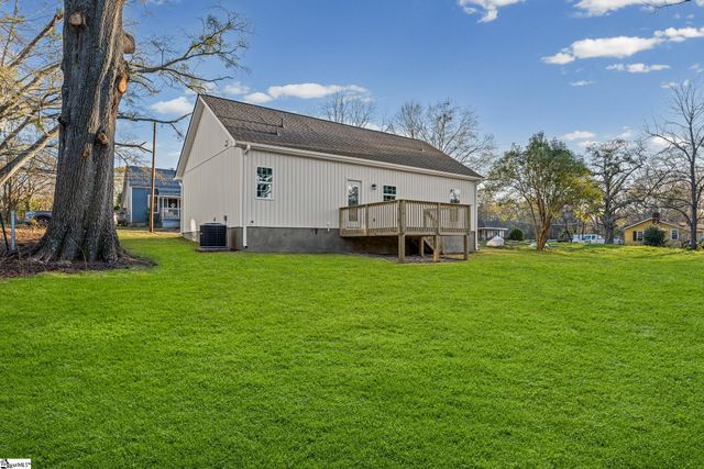 30 Cox Street, Belton, SC 29627