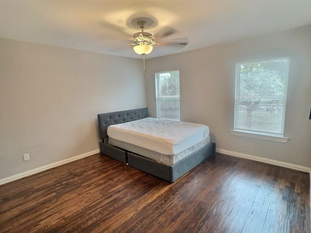 1320 Briarwood Circle, Garland, TX 75041