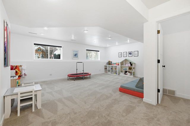 906 Stonecress Court, Sun Prairie, WI 53590