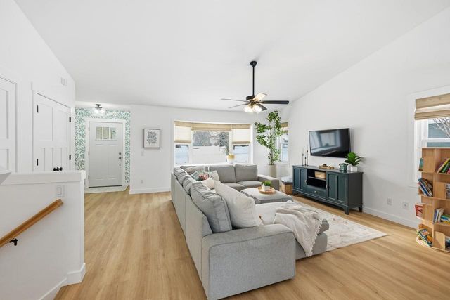 906 Stonecress Court, Sun Prairie, WI 53590