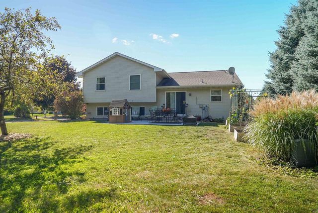 906 Stonecress Court, Sun Prairie, WI 53590
