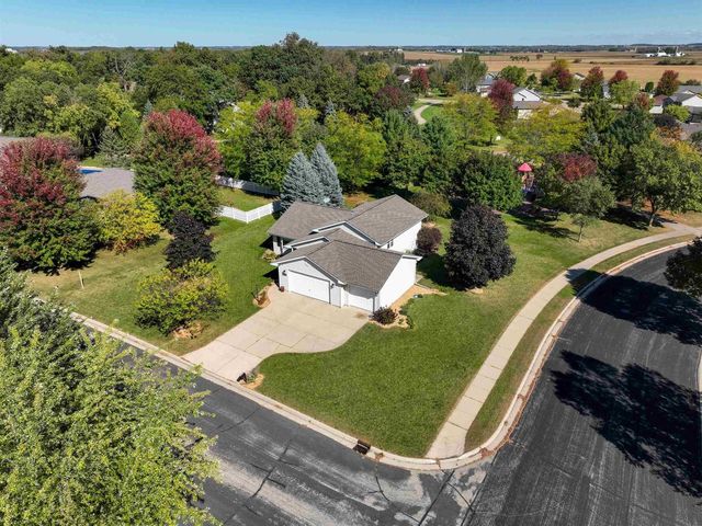 906 Stonecress Court, Sun Prairie, WI 53590