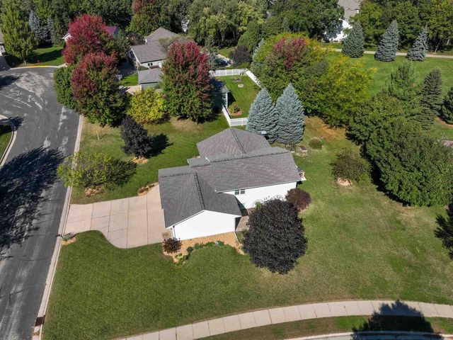 906 Stonecress Court, Sun Prairie, WI 53590