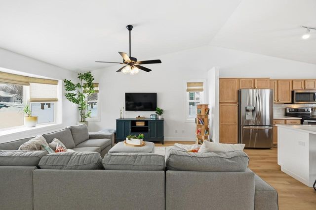 906 Stonecress Court, Sun Prairie, WI 53590