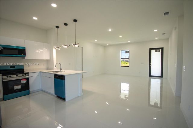 3610 SW 22ND ST, Lehigh Acres, FL 33976