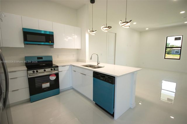 3610 SW 22ND ST, Lehigh Acres, FL 33976