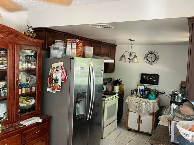 1029 E Cortland Avenue, Fresno, CA 93704