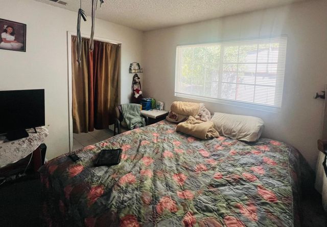1029 E Cortland Avenue, Fresno, CA 93704