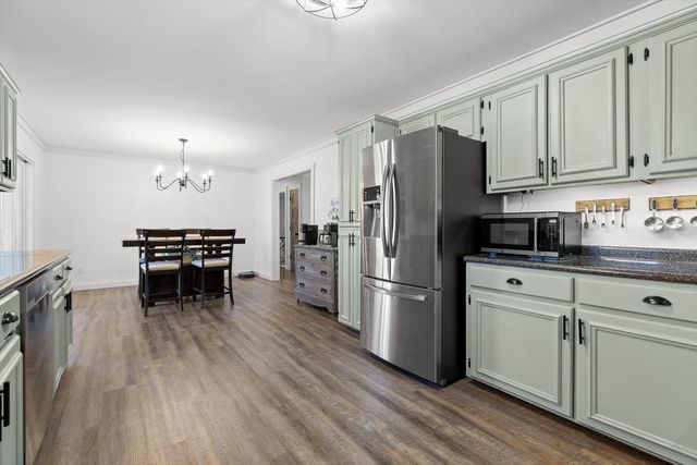 7127 Condra Drive, Harrison, TN 37341