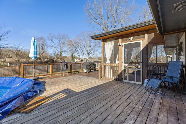 7127 Condra Drive, Harrison, TN 37341