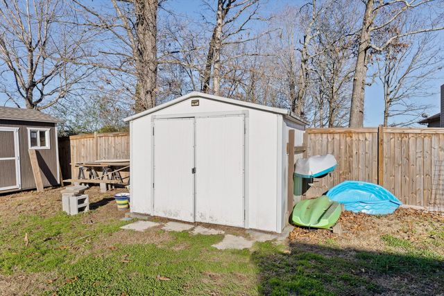 7127 Condra Drive, Harrison, TN 37341