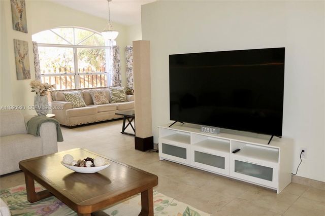 12347 SW 145th St, Miami, FL 33186