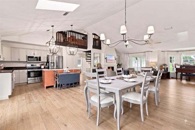 19832 W ELDORADO DRIVE, Eustis, FL 32736