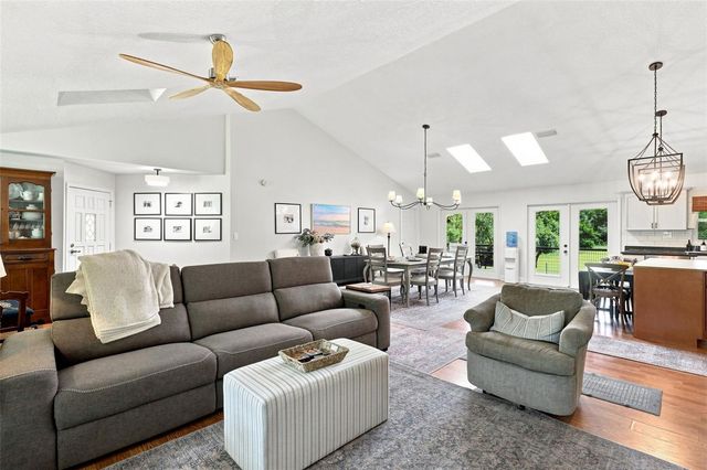 19832 W ELDORADO DRIVE, Eustis, FL 32736