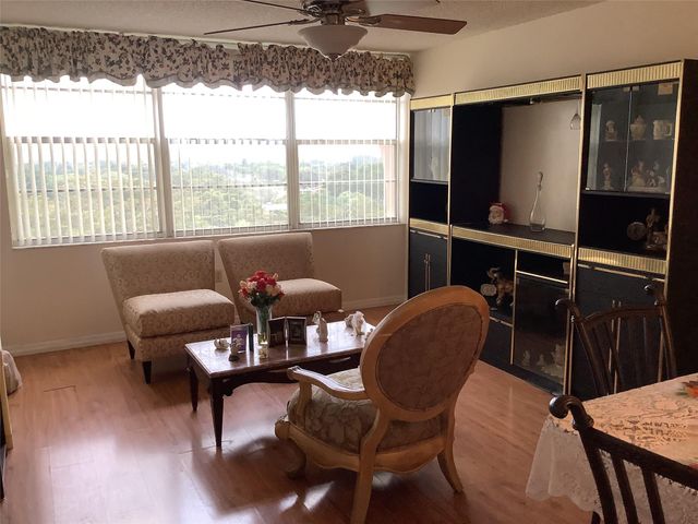 1300 Saint Charles PH13, Pembroke Pines, FL 33026