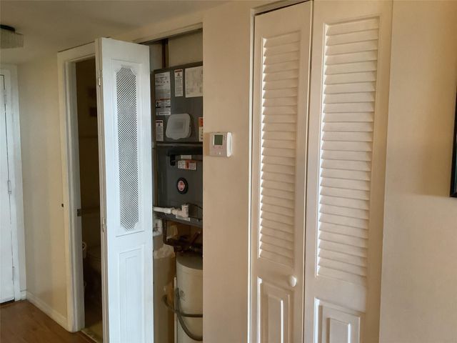 1300 Saint Charles PH13, Pembroke Pines, FL 33026