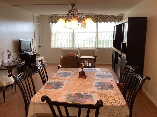 1300 Saint Charles PH13, Pembroke Pines, FL 33026