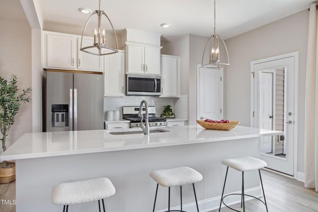 35 Hyacinth Lane 166, Angier, NC 27501