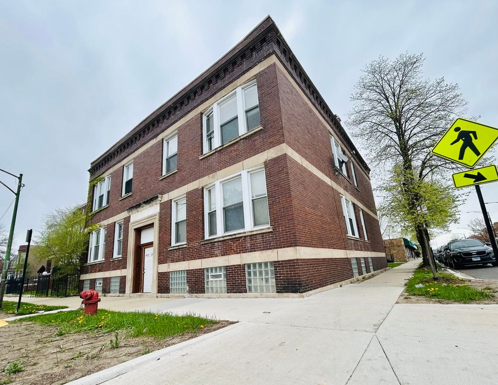 7459 S Champlain Avenue, Chicago, IL 60619