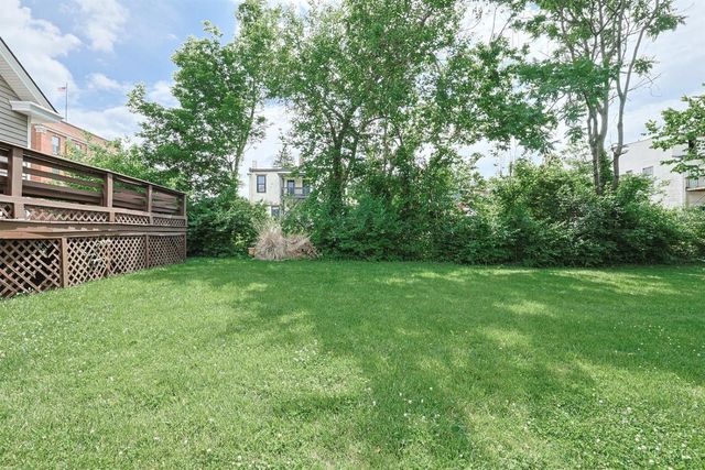 5807 Prentice Street, Cincinnati, OH 45227