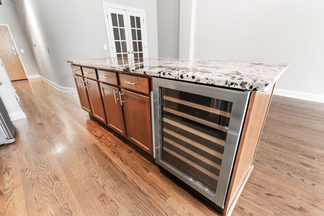 1000 W ADAMS Street 703, Chicago, IL 60607