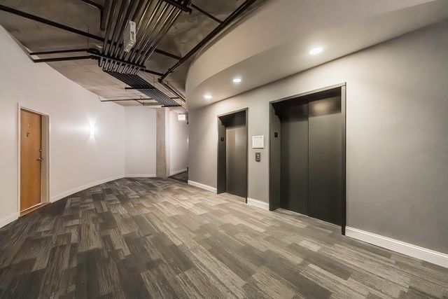 1000 W ADAMS Street 703, Chicago, IL 60607