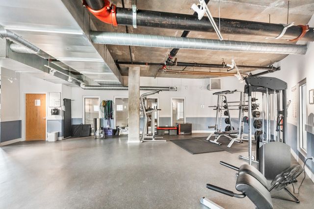 1000 W ADAMS Street 703, Chicago, IL 60607