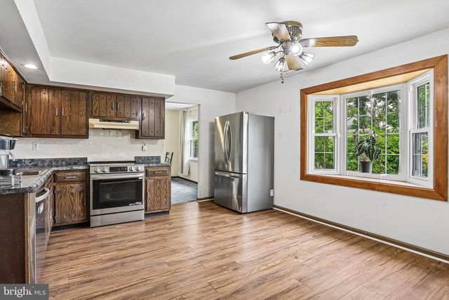 730 FAIRBRIDGE DR, Fairless Hills, PA 19030