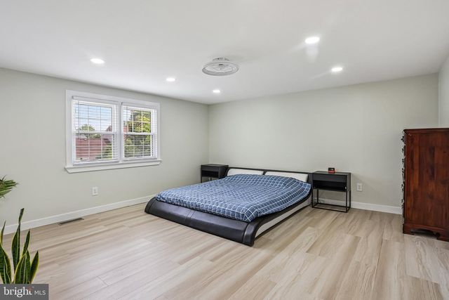 730 FAIRBRIDGE DR, Fairless Hills, PA 19030