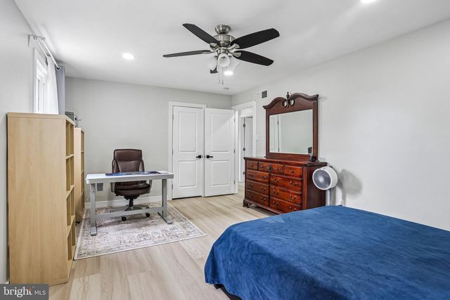 730 FAIRBRIDGE DR, Fairless Hills, PA 19030