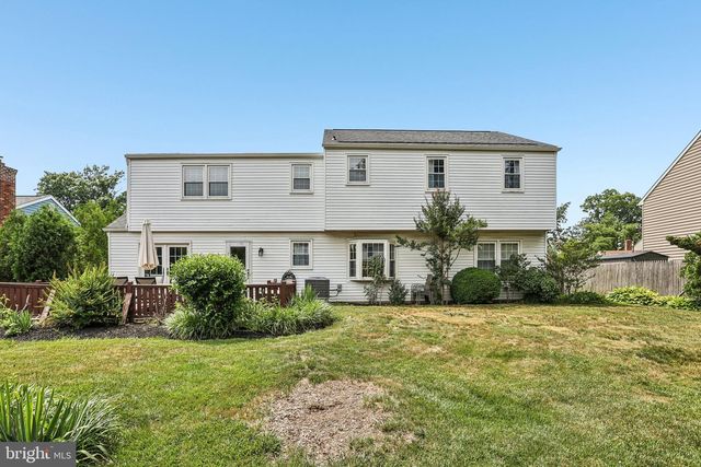 730 FAIRBRIDGE DR, Fairless Hills, PA 19030