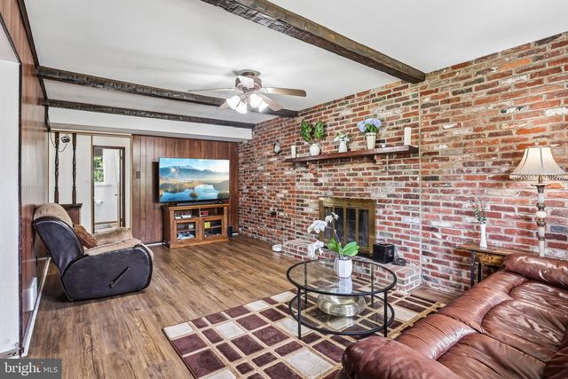 730 FAIRBRIDGE DR, Fairless Hills, PA 19030
