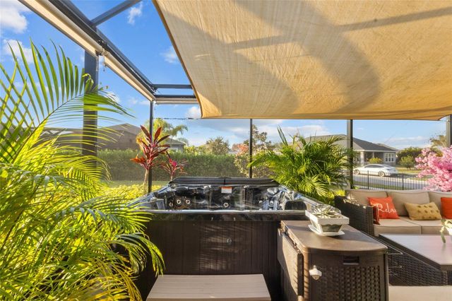 5605 SILVER SUN DRIVE, Apollo Beach, FL 33572