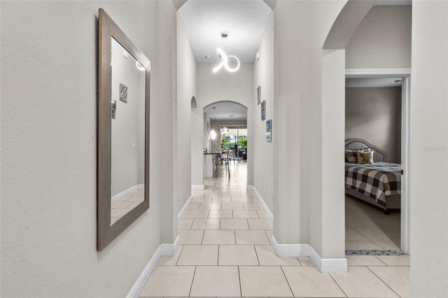 5605 SILVER SUN DRIVE, Apollo Beach, FL 33572