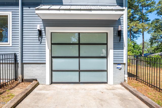 400 W Knox Street, Durham, NC 27701
