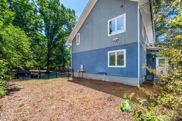 400 W Knox Street, Durham, NC 27701
