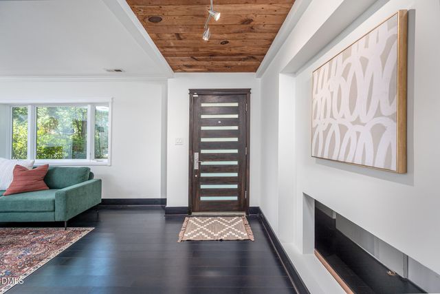 400 W Knox Street, Durham, NC 27701