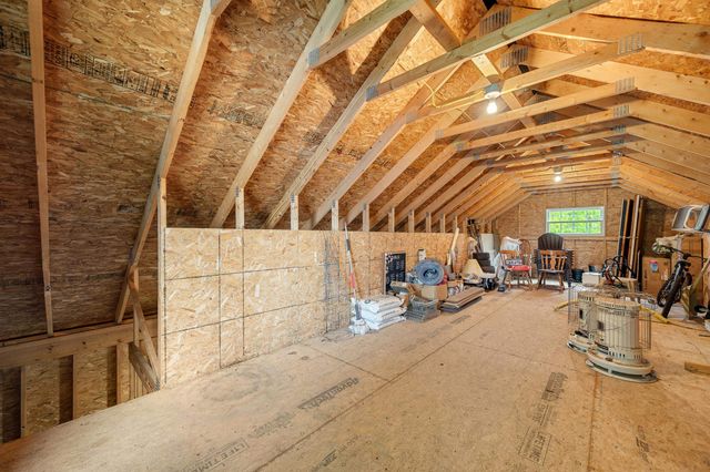 8 Cook Lane, Westford, VT 05494