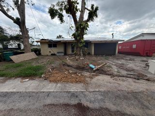 835 NW 13th Avenue, Dania Beach, FL 33004