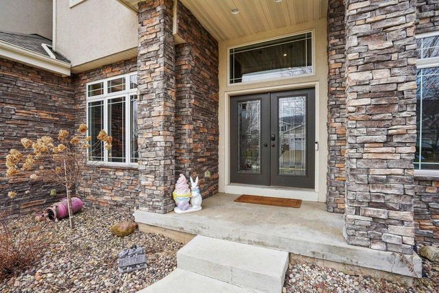 1310 Hanover Court, Waunakee, WI 53597