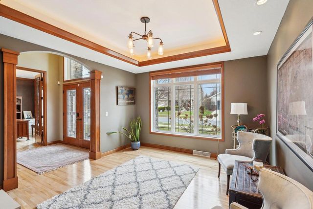 1310 Hanover Court, Waunakee, WI 53597