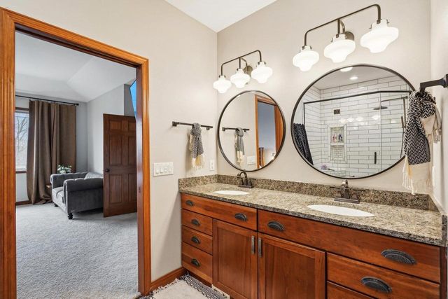 1310 Hanover Court, Waunakee, WI 53597