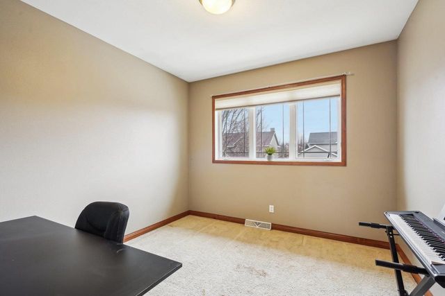 1310 Hanover Court, Waunakee, WI 53597