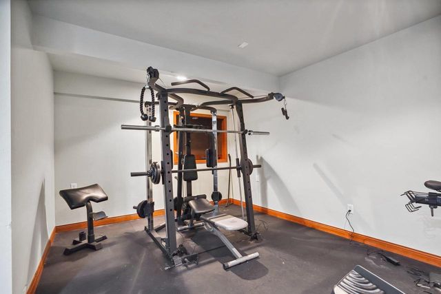 1310 Hanover Court, Waunakee, WI 53597
