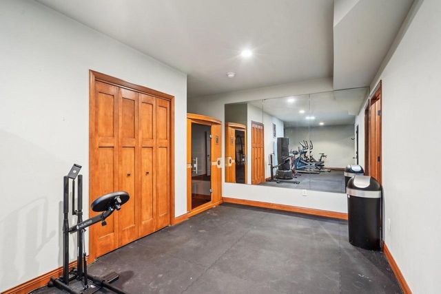 1310 Hanover Court, Waunakee, WI 53597