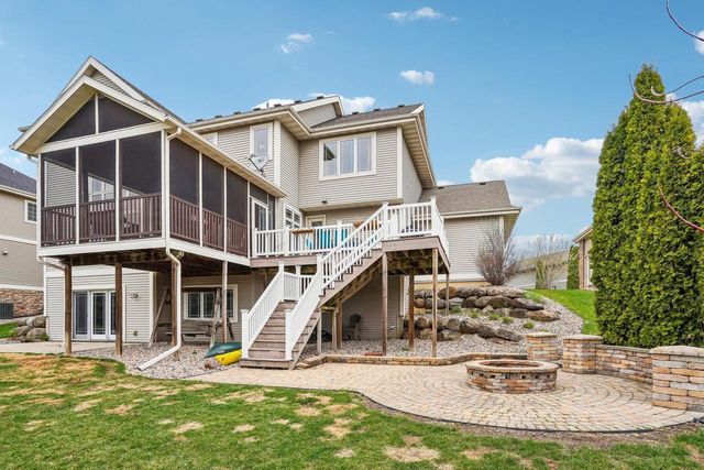 1310 Hanover Court, Waunakee, WI 53597