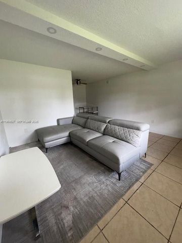 70 NE 202nd Terrace T12, Miami Gardens, FL 33179