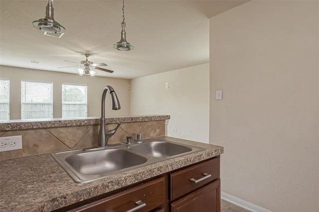 13510 Dahlia Green Way, Houston, TX 77038