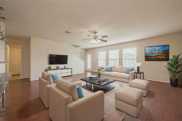 13510 Dahlia Green Way, Houston, TX 77038